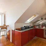 Apartment Flh Chiado Skyline Lissabon